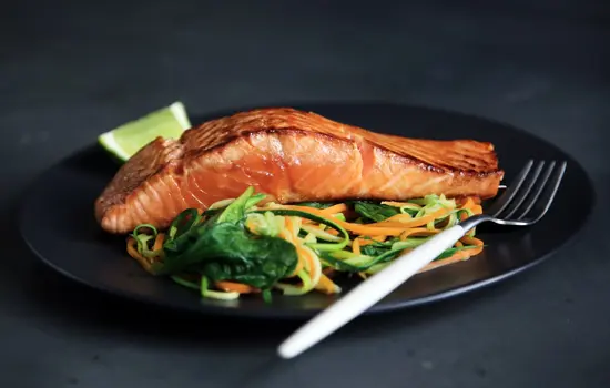Salmón para mejorar tu salud intestinal
