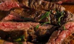 La carne de res contiene colina