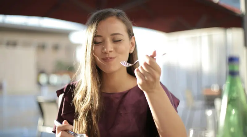 Cómo Bajar de Peso sin Dietas: Guía fácil y Práctica Cómo bajar de peso sin dietas